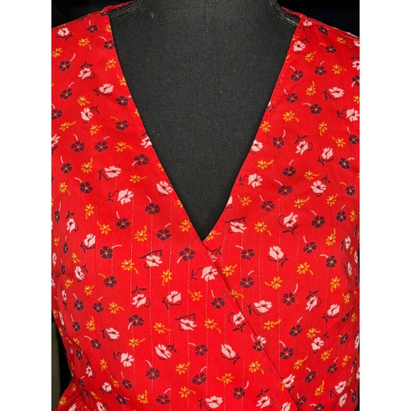 Madewell Tiered-Sleeve Peplum Top In Metallic Prairie Posies Red Floral Print 0 - Picture 4 of 9